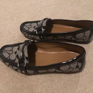 Used Woman Coach Loafers